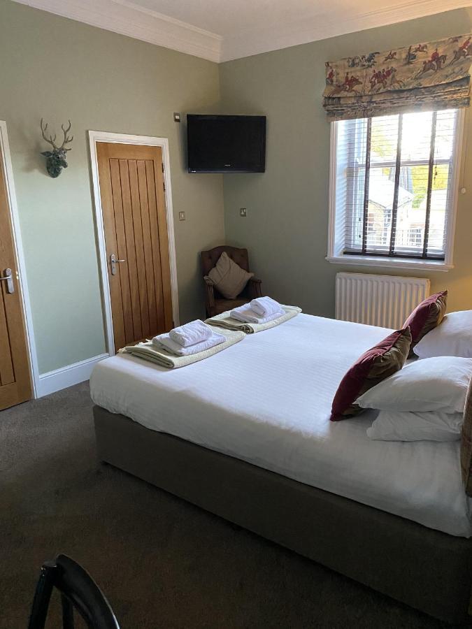 The Plough Hotel Alnwick Bagian luar foto